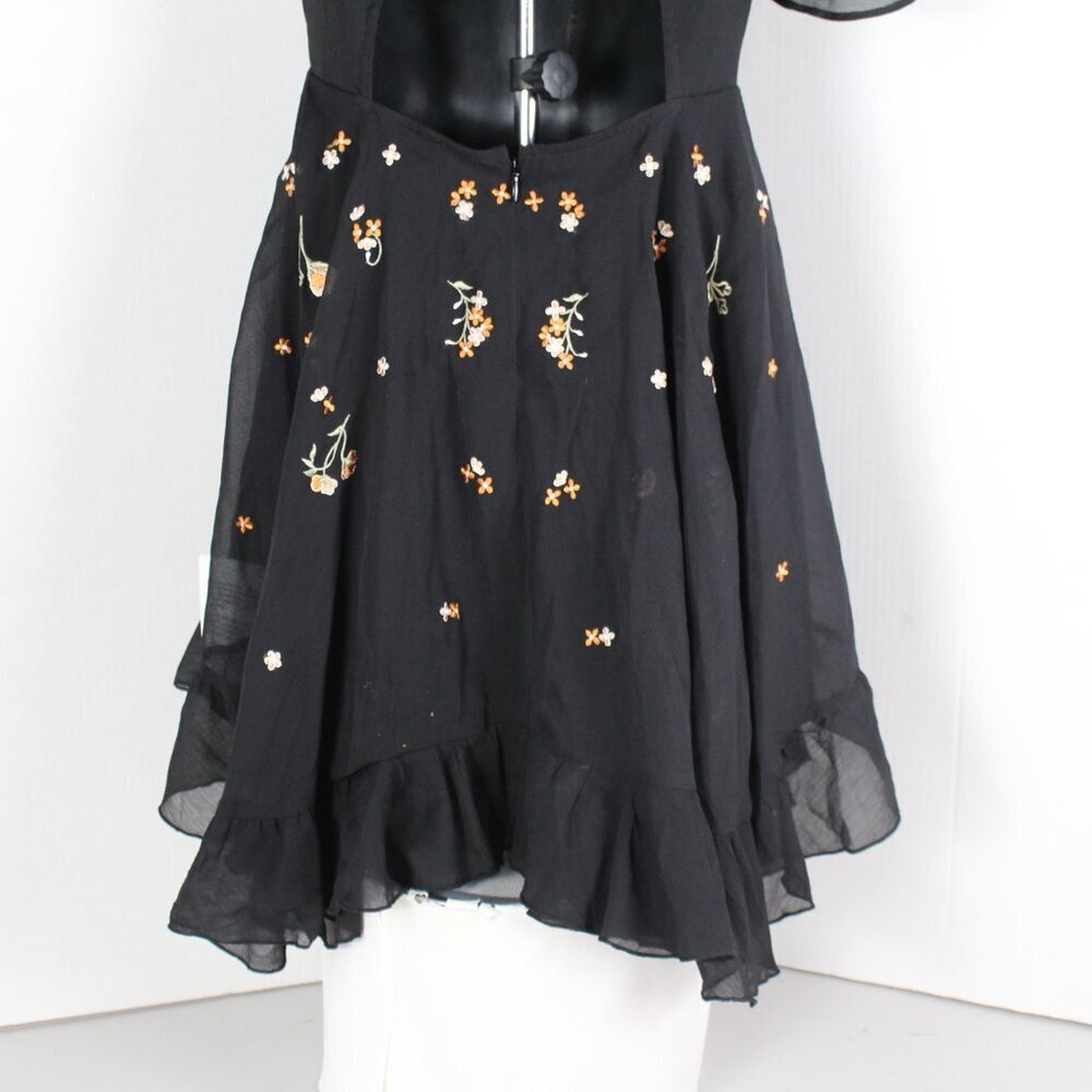 ASOS - Picture 8 of 10